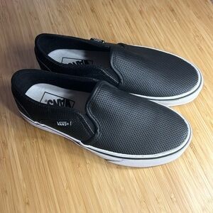 Women’s Black Vans